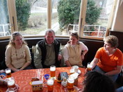 V hospodě nás čekal Luboš s Ivonou